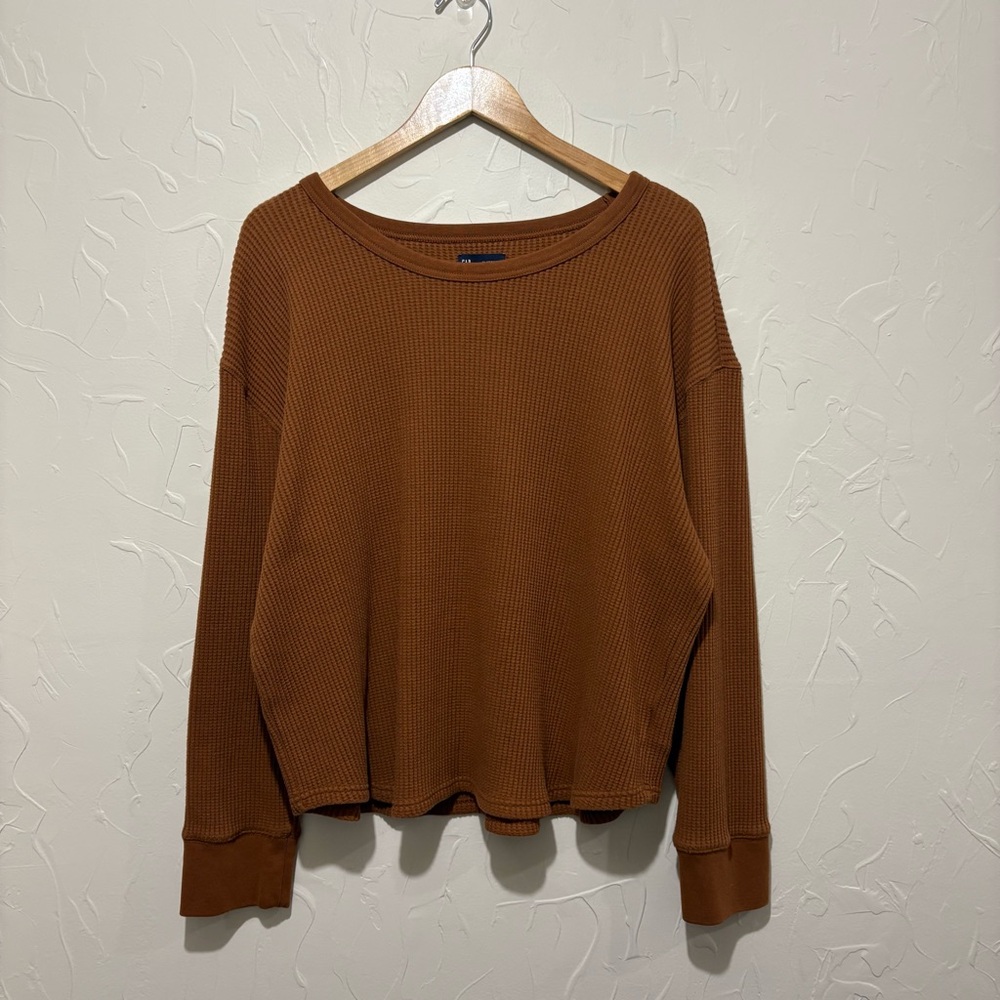 Gap brown thermal knit boxy long sleeve top (XL)
